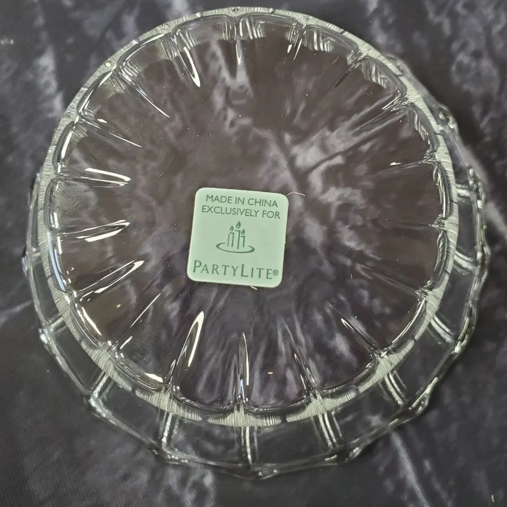 💜HOST PICK NIB PartyLite Clear Faceted Large Tealight Holder Set of 4 - Picture 12 of 12